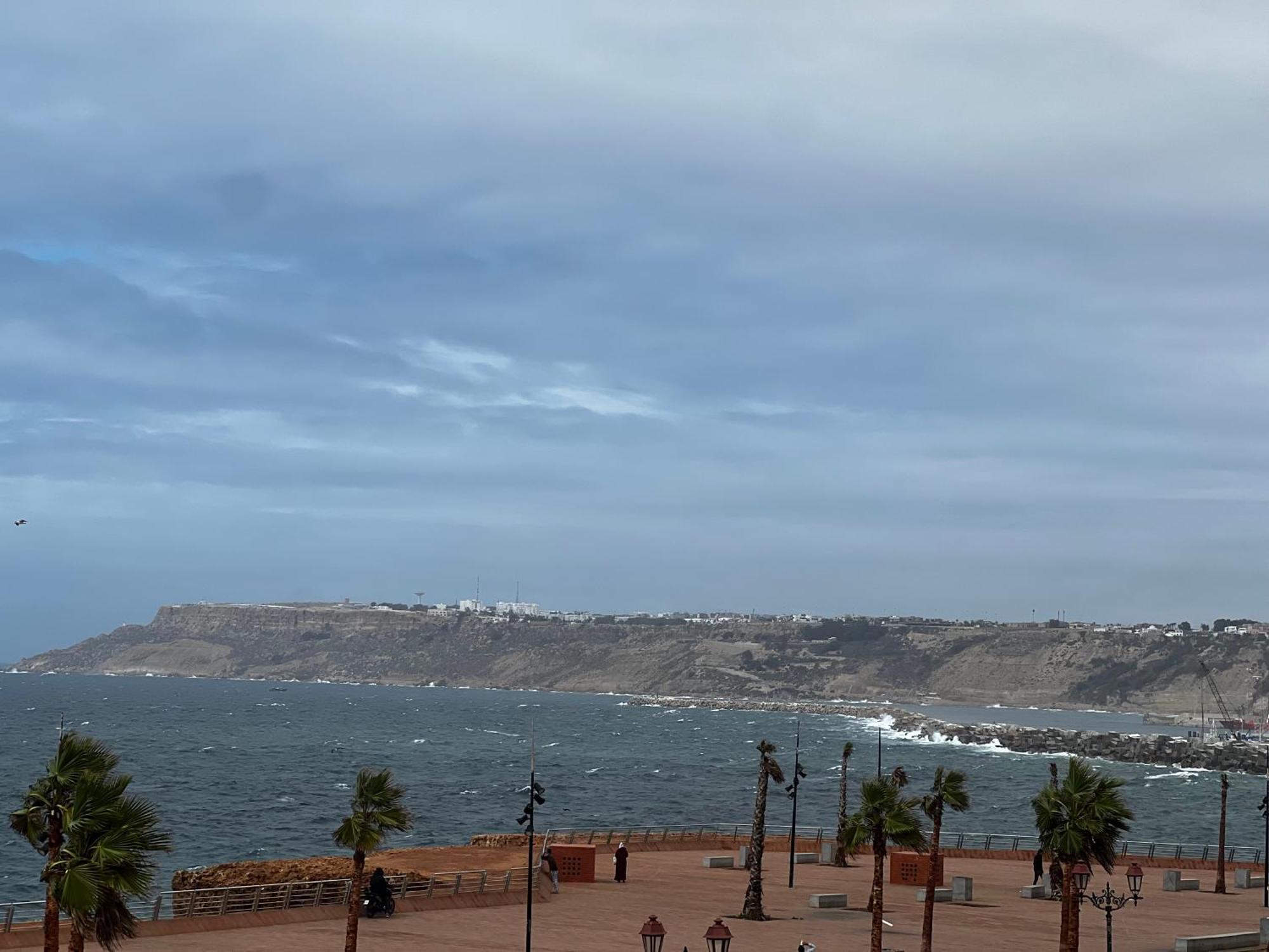 Vu Sur Corniche Apartment Safi Bagian luar foto